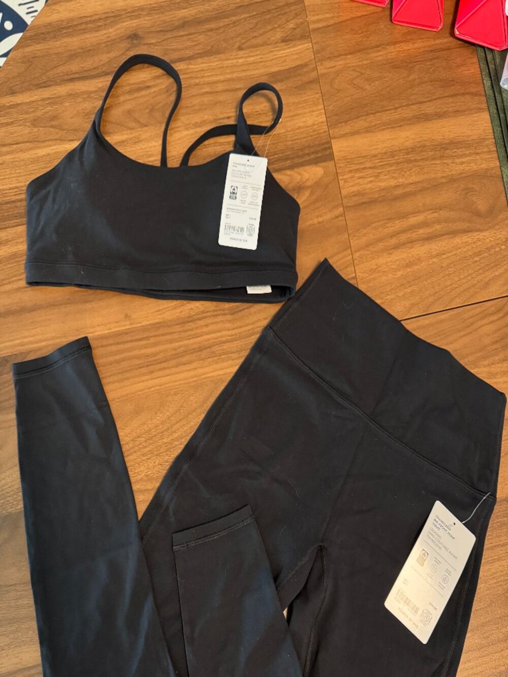 ATHLETA Matching Activewear Set | Scoop Neck Top + Leggings | Size Small
